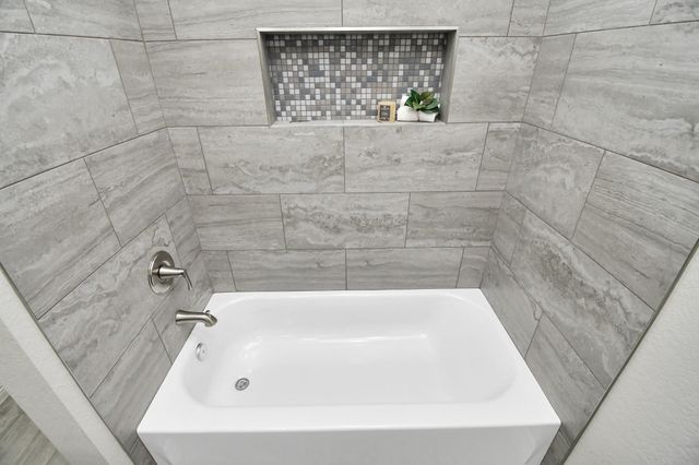 9726 Springmont Drive, Houston, TX 77080