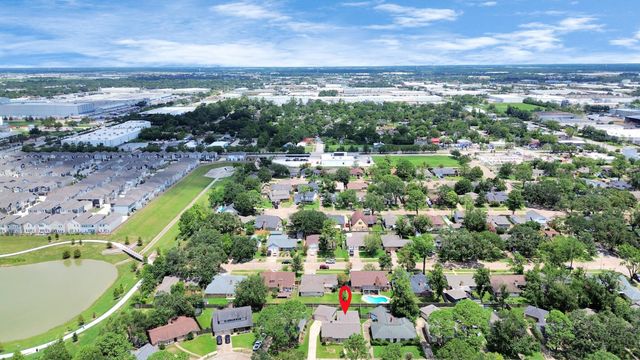 9726 Springmont Drive, Houston, TX 77080