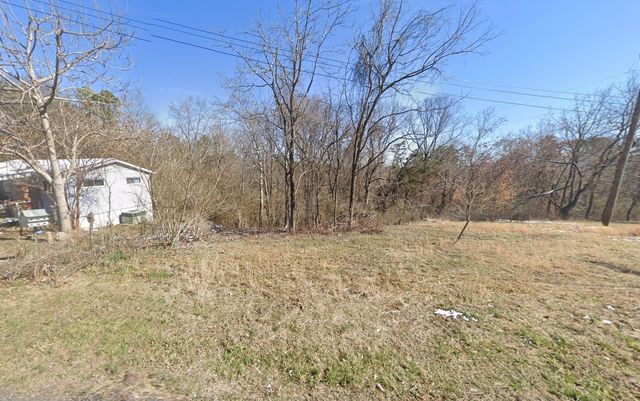 970 Burchfield Road, Dandridge, TN 37725