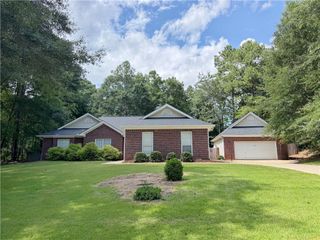 1105 River Green Court, Mcdonough, GA 30252