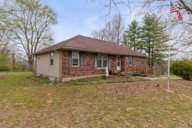 5212 N Galvin Road, Sibley, MO 64088