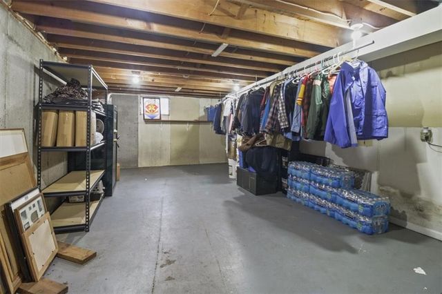 5212 N Galvin Road, Sibley, MO 64088