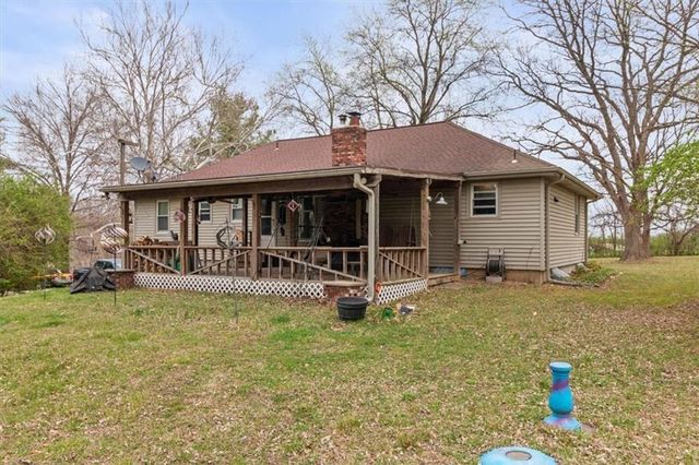 5212 N Galvin Road, Sibley, MO 64088