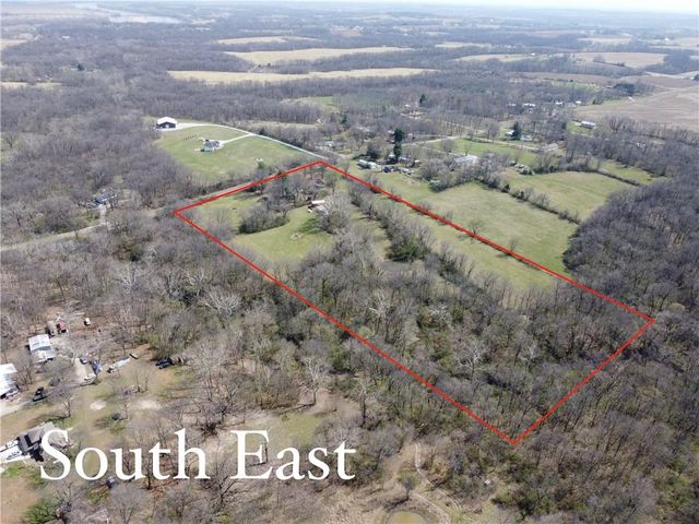 5212 N Galvin Road, Sibley, MO 64088