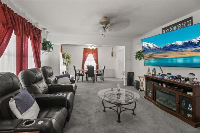 5212 N Galvin Road, Sibley, MO 64088