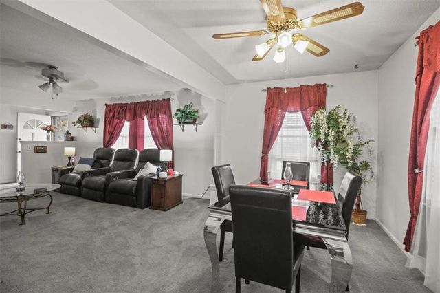 5212 N Galvin Road, Sibley, MO 64088