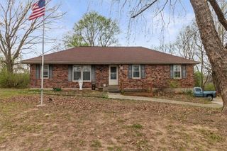 5212 N Galvin Road, Sibley, MO 64088