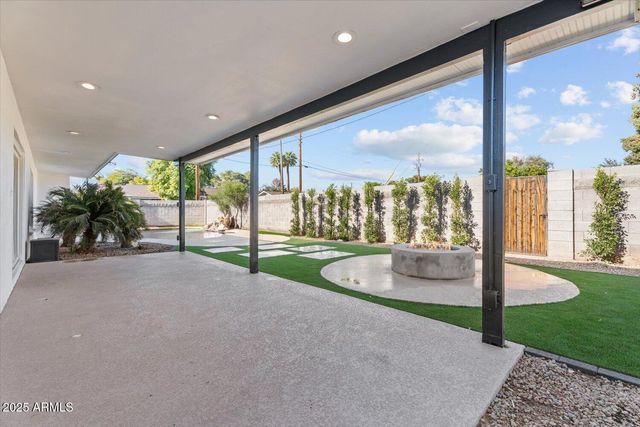 8408 E RANCHO VISTA Drive, Scottsdale, AZ 85251