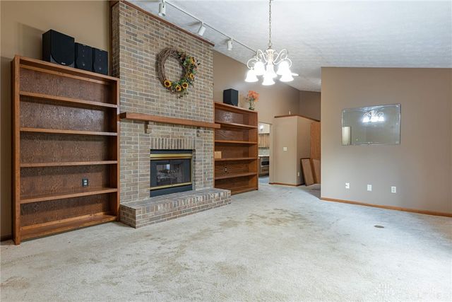 150 Tanglewood Drive, Springboro, OH 45066