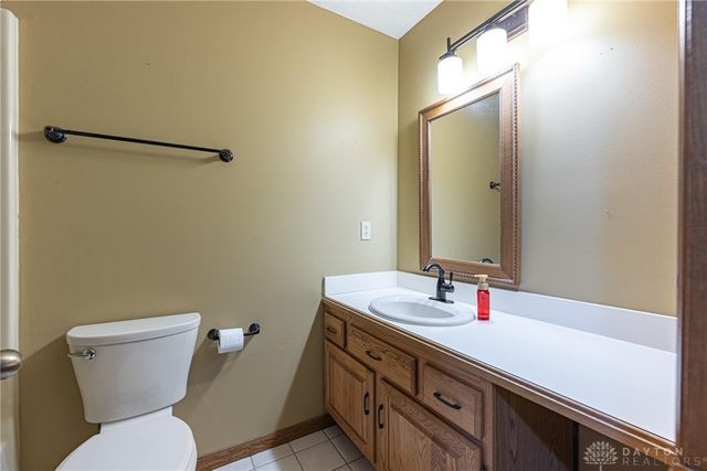 150 Tanglewood Drive, Springboro, OH 45066