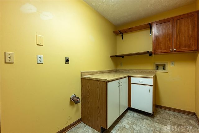 150 Tanglewood Drive, Springboro, OH 45066