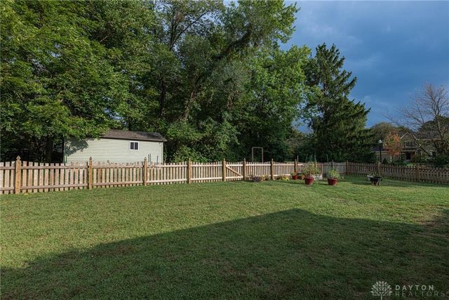 150 Tanglewood Drive, Springboro, OH 45066