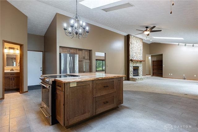 150 Tanglewood Drive, Springboro, OH 45066