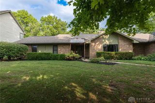 150 Tanglewood Drive, Springboro, OH 45066