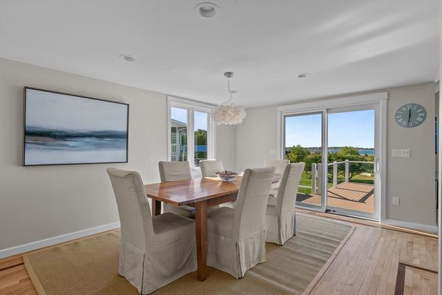 1350 Anthony Rd, Portsmouth, RI 02871