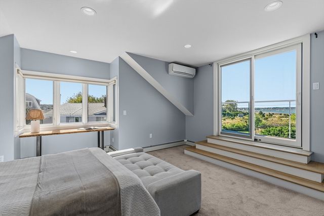 1350 Anthony Rd, Portsmouth, RI 02871