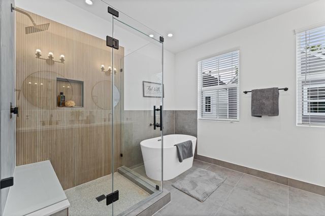 412 Neyland Street G, Houston, TX 77022