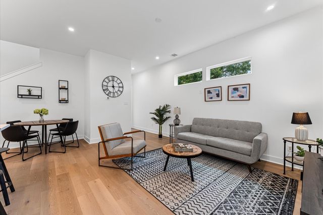 412 Neyland Street G, Houston, TX 77022