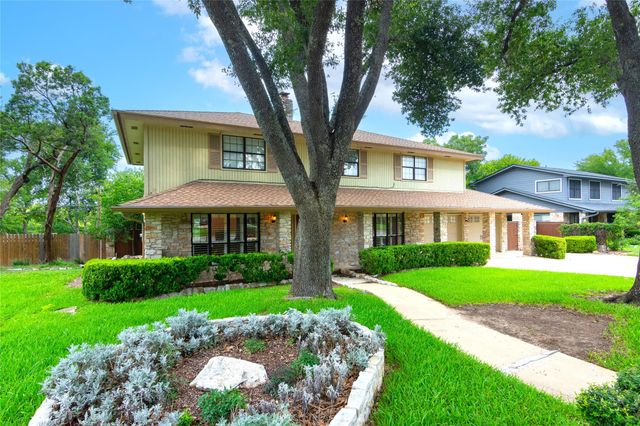 1904 Creekview DR, Round Rock, TX 78681