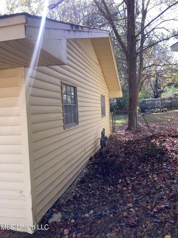 983 Branch Street, Jackson, MS 39212