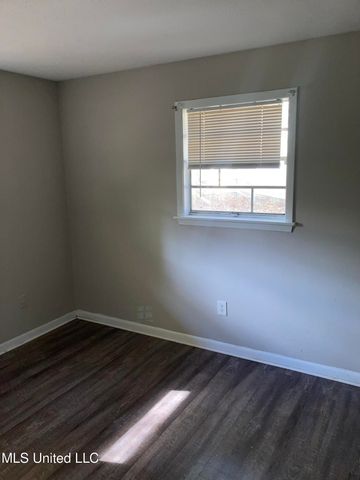 983 Branch Street, Jackson, MS 39212