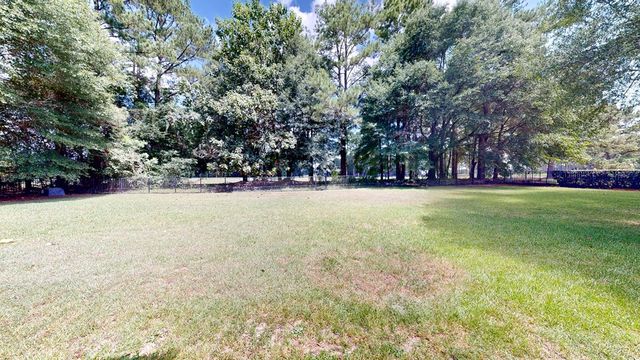 304 Glencoe Way, Dothan, AL 36305