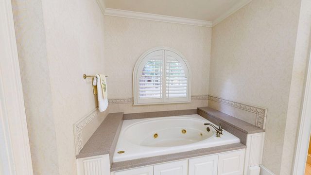 304 Glencoe Way, Dothan, AL 36305