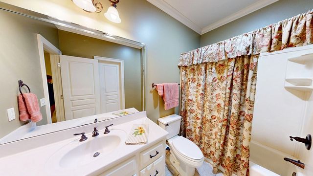 304 Glencoe Way, Dothan, AL 36305