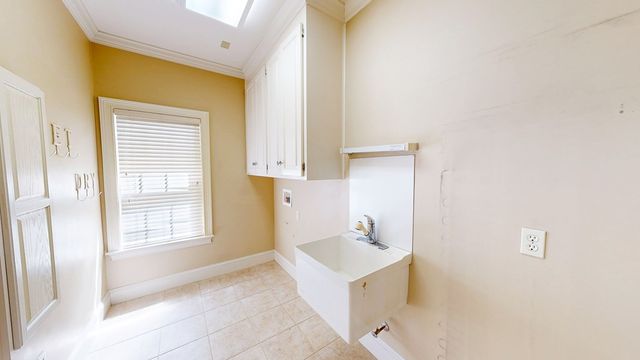 304 Glencoe Way, Dothan, AL 36305