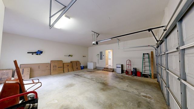 304 Glencoe Way, Dothan, AL 36305