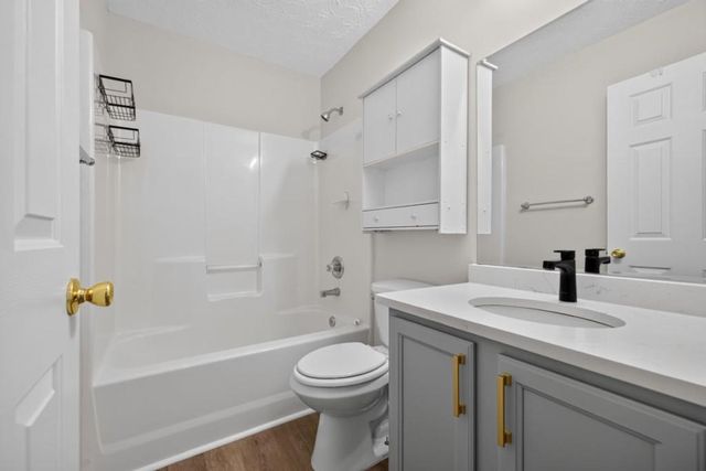4379 Annlette Drive NW, Lawrenceville, GA 30044