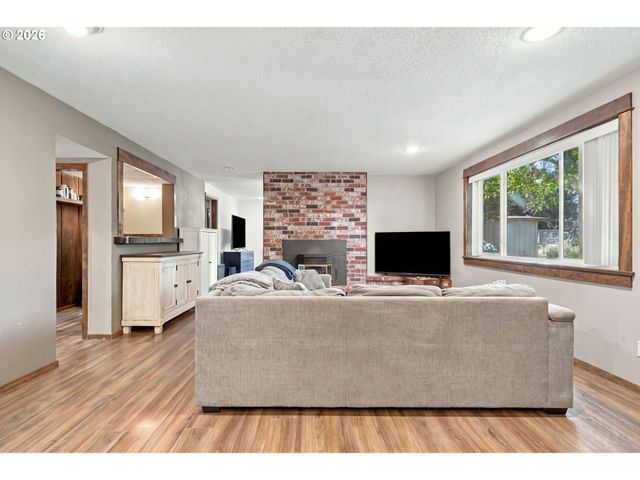 605 Nw 98TH St, Vancouver, WA 98665