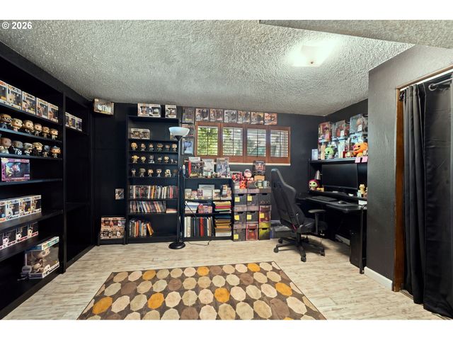 605 Nw 98TH St, Vancouver, WA 98665