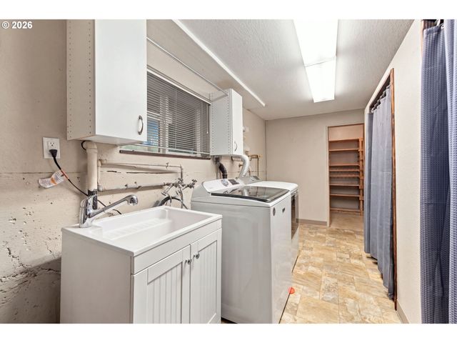 605 Nw 98TH St, Vancouver, WA 98665