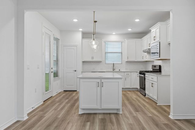 31622 Stately Drive, Fulshear, TX 77441