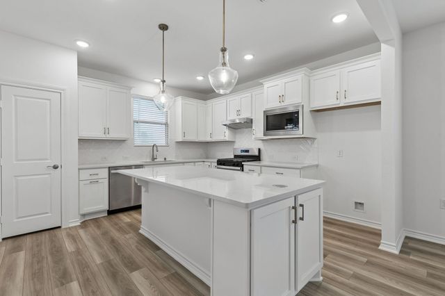 31622 Stately Drive, Fulshear, TX 77441