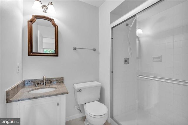 29 HARWOOD DR, Voorhees, NJ 08043