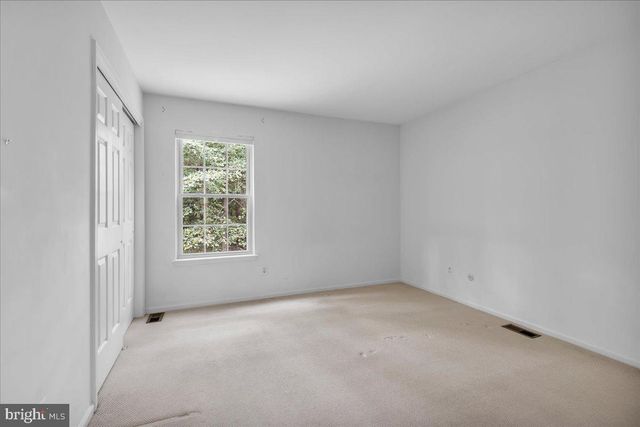 29 HARWOOD DR, Voorhees, NJ 08043
