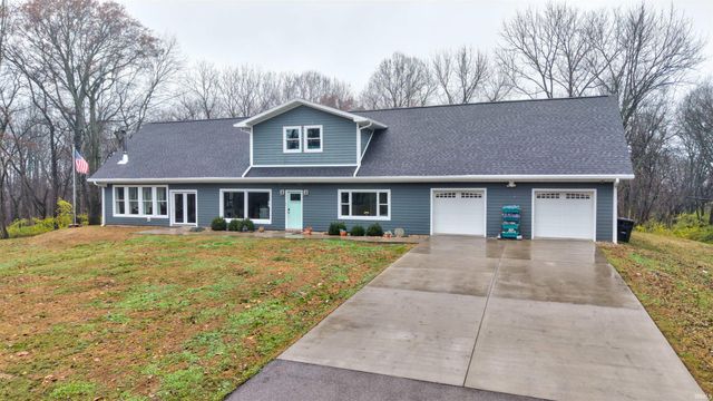 2698 N Benchmark Drive, Princeton, IN 47670