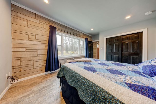 2698 N Benchmark Drive, Princeton, IN 47670