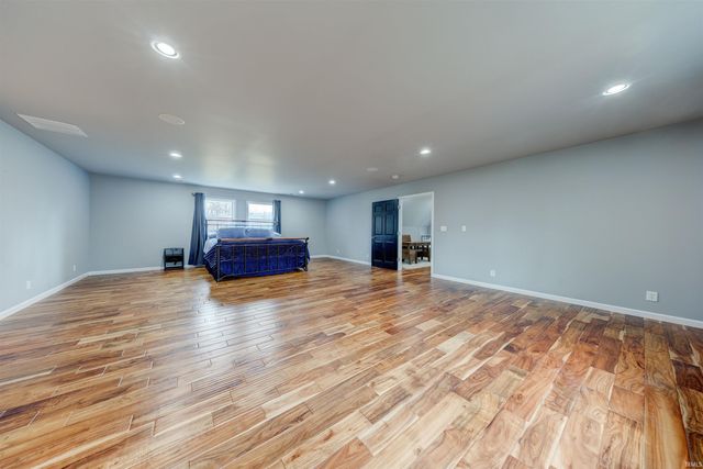 2698 N Benchmark Drive, Princeton, IN 47670