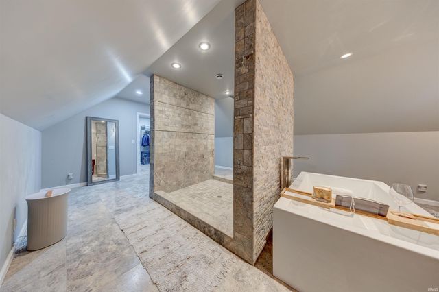 2698 N Benchmark Drive, Princeton, IN 47670