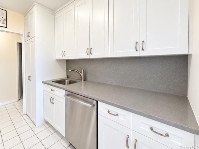 26910 Grand Central Parkway 15B, Floral Park, NY 11005