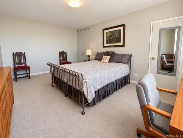 26910 Grand Central Parkway 15B, Floral Park, NY 11005