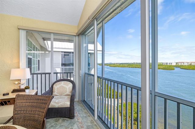 1280 DOLPHIN BAY WAY 504, Sarasota, FL 34242