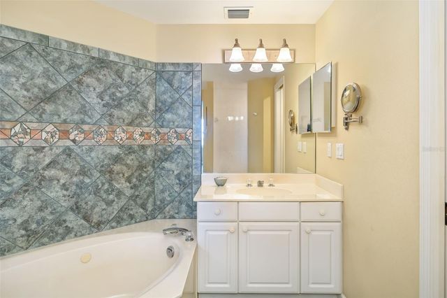 1280 DOLPHIN BAY WAY 504, Sarasota, FL 34242