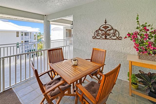 1280 DOLPHIN BAY WAY 504, Sarasota, FL 34242