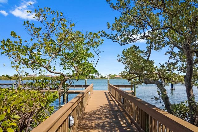 1280 DOLPHIN BAY WAY 504, Sarasota, FL 34242