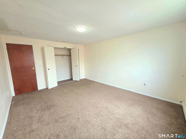 155 Bull Hill Lane 303, West Haven, CT 06516