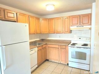 155 Bull Hill Lane 303, West Haven, CT 06516